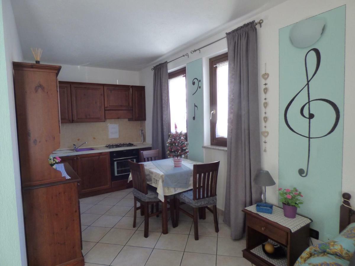 La Tana Del Ghiro Villa Villefranche Bagian luar foto